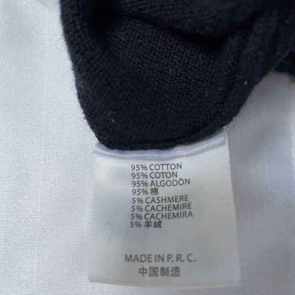 Brandy Melville V-Neck Cotton Sweater One Size - Small-Medium - Picture 4 of 5